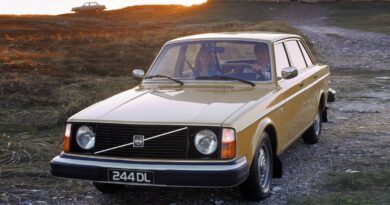 Volvo 240 Serisi Tarihçesi